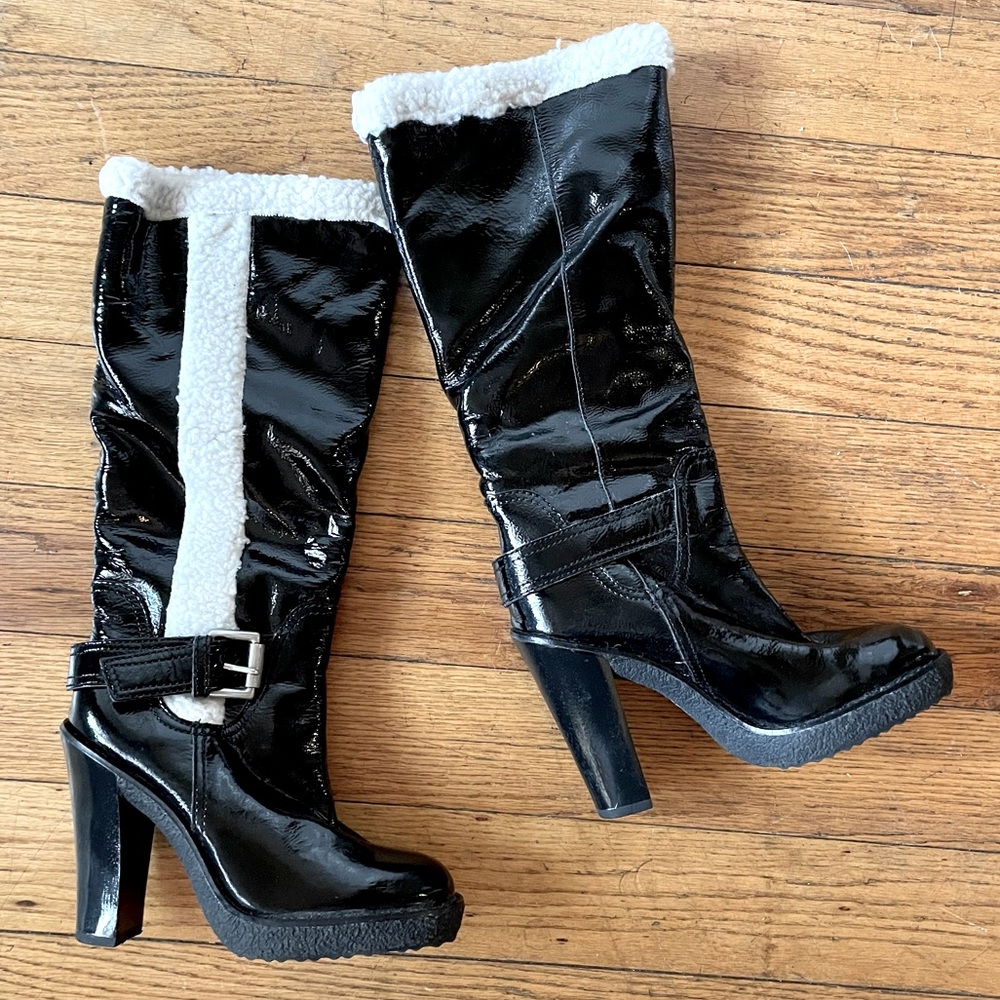 NWT | Michael Kors Derby P. Leather Boots - sz 5.5